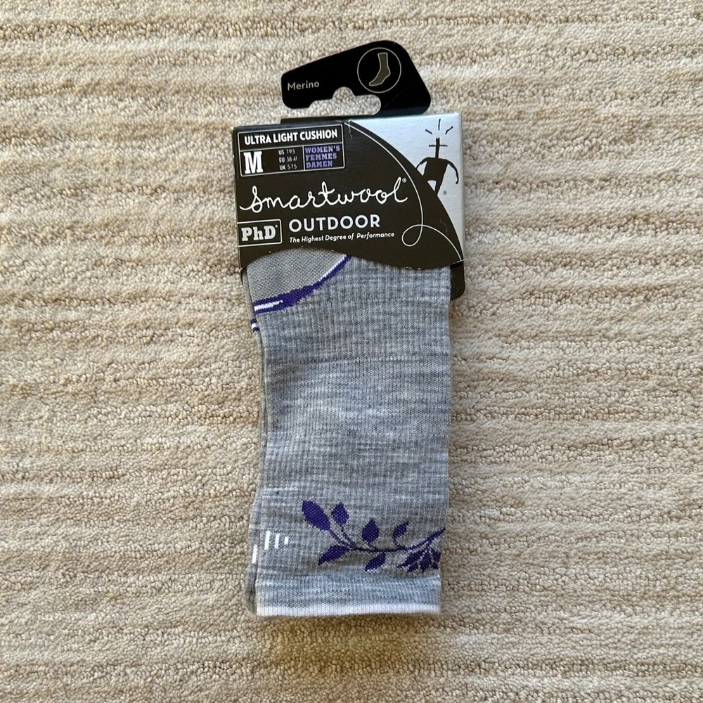 NWT Smartwool Outdoor PhD Hiking Socks Ultra Light Cushion Gray